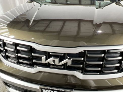 Used 2023 Kia Telluride SX image 12