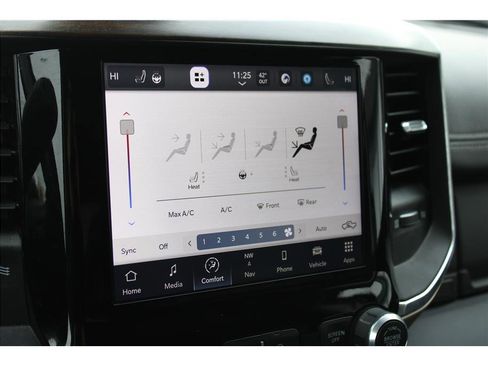 Used 2024 RAM 5500 Laramie image 26