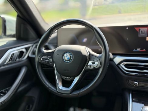 Certified 2023 BMW i4 eDrive35 w/ Premium Package image 12