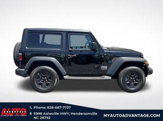 Used 2019 Jeep Wrangler Sport AWD/4WD video 2