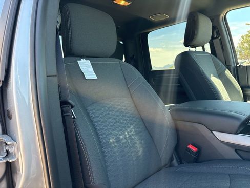 New 2026 RAM 3500 Big Horn AWD/4WD image 26
