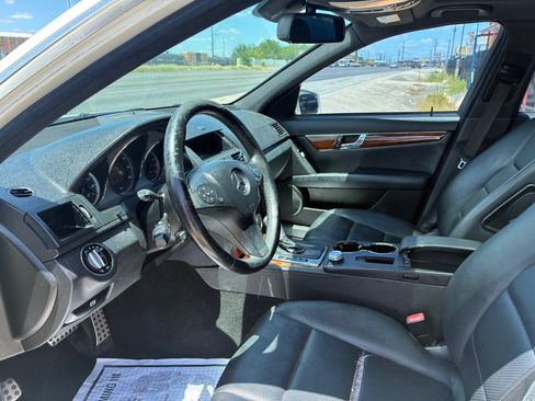Used 2010 Mercedes-Benz C 300 Sedan w/ Premium 1 Pkg image 23