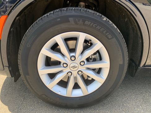 Used 2025 Dodge Durango GT RWD image 54