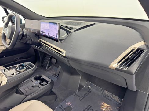 Used 2024 BMW iX xDrive50 w/ Sport Package image 14