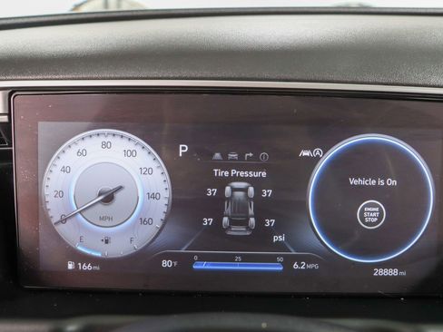 Used 2024 Hyundai Tucson Limited FWD image 15