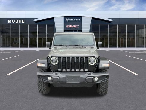 Used 2022 Jeep Wrangler Unlimited Sport AWD/4WD image 3