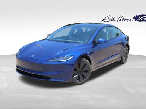 Used 2025 Tesla Model 3 Long Range RWD image 1