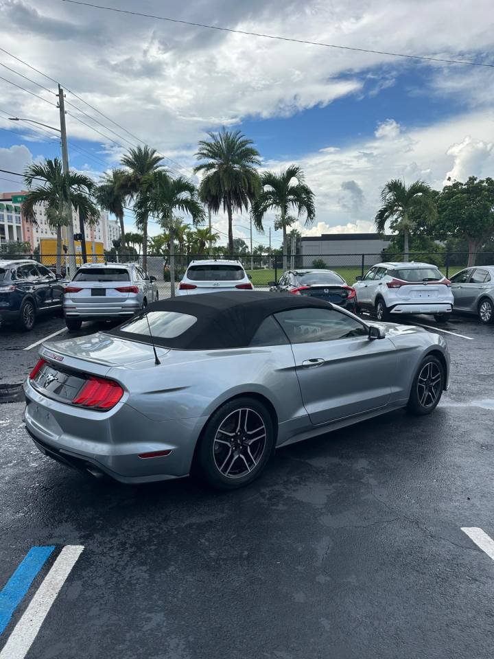 Used 2021 Ford Mustang Premium RWD image 3