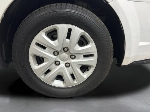 Used 2017 Dodge Journey SE FWD image 26