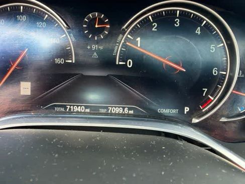 Used 2018 BMW 750i RWD image 25