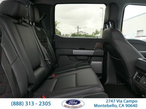 New 2026 Ford F250 Lariat w/ Black Appearance Package AWD/4WD image 31