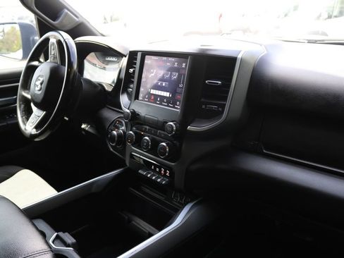 Used 2021 RAM 1500 Lone Star AWD/4WD image 17