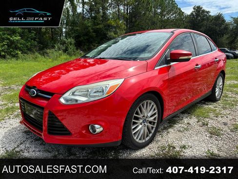 Used 2012 Ford Focus SEL FWD image 1