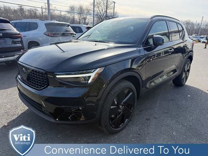 New 2026 Volvo XC40 B5 Ultra w/ Protection Package Premier