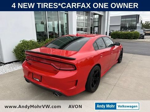Used 2018 Dodge Charger R/T Scat Pack RWD image 6