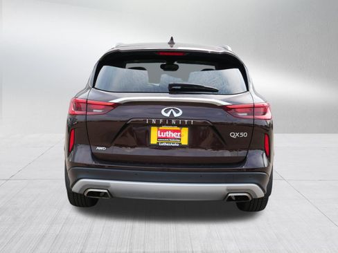Used 2021 INFINITI QX50 Sensory AWD/4WD image 6