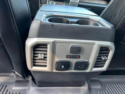 Used 2020 Ford F150 Lariat w/ Equipment Group 502A Luxury AWD/4WD image 26