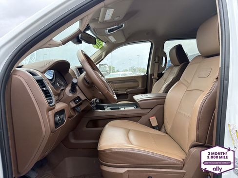 Used 2022 RAM 2500 Limited AWD/4WD image 10