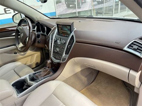 Certified 2012 Cadillac SRX Luxury image 28