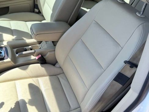 Used 2008 Audi A4 2.0T AWD/4WD image 10