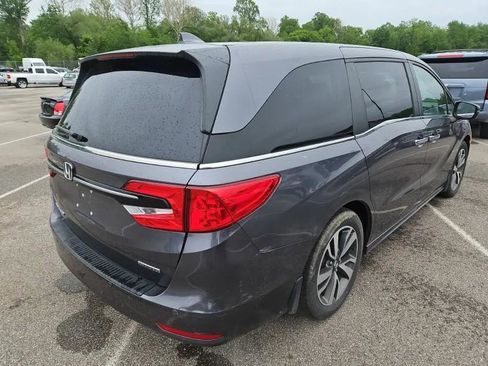 Used 2023 Honda Odyssey Touring image 4