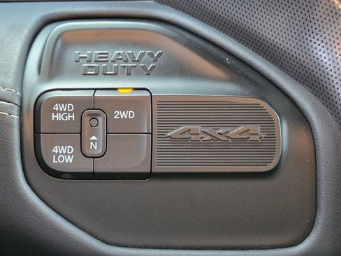 Used 2023 RAM 2500 Limited AWD/4WD image 34
