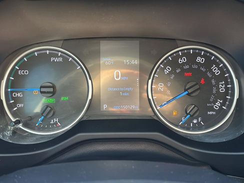 Used 2022 Toyota RAV4 XLE w/ Convenience Package image 27