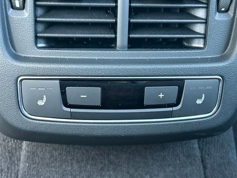 Used 2023 Audi RS e-tron GT w/ Ceramic Brake Package image 78