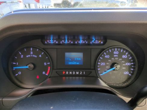Used 2024 Ford E-350 and Econoline 350 Super Duty w/ Power Windows & Locks Group RWD image 26