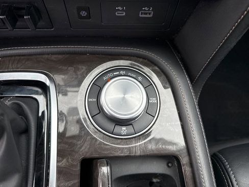 Used 2023 Nissan Armada Platinum image 26