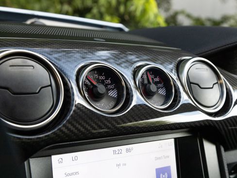 Used 2022 Ford Mustang Shelby GT500 w/ Technology Package RWD image 22