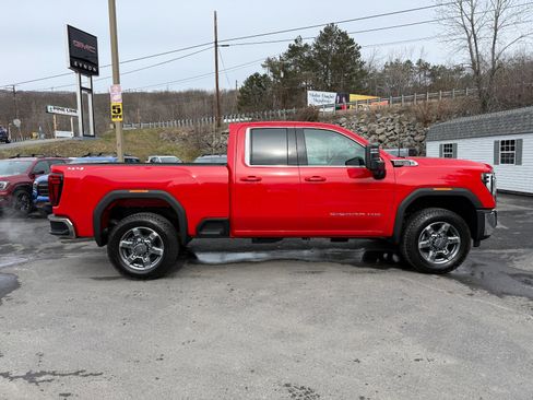 New 2026 GMC Sierra 2500 SLE w/ SLE Value Package; AWD/4WD image 6