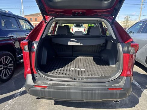 Used 2023 Toyota RAV4 XLE w/ Convenience Package image 30