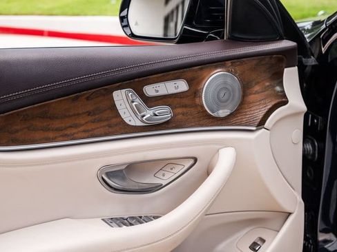 Used 2019 Mercedes-Benz E 450 4MATIC Wagon image 56