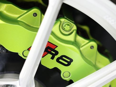 Used 2017 Audi R8 V10 w/ Carbon Exterior Package image 56