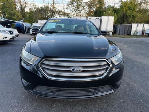 Used 2013 Ford Taurus SEL image 6