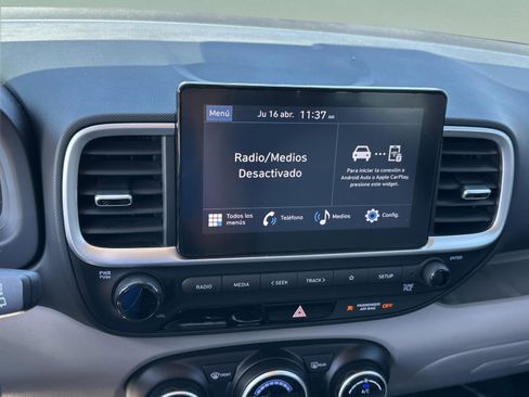 Certified 2023 Hyundai Venue SEL image 22