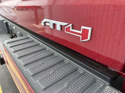 Used 2023 GMC Sierra 1500 AT4 w/ Technology Package image 12