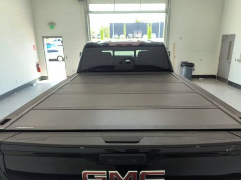 Used 2026 GMC Sierra 2500 AT4 w/ AT4 Premium Plus Package AWD/4WD image 38