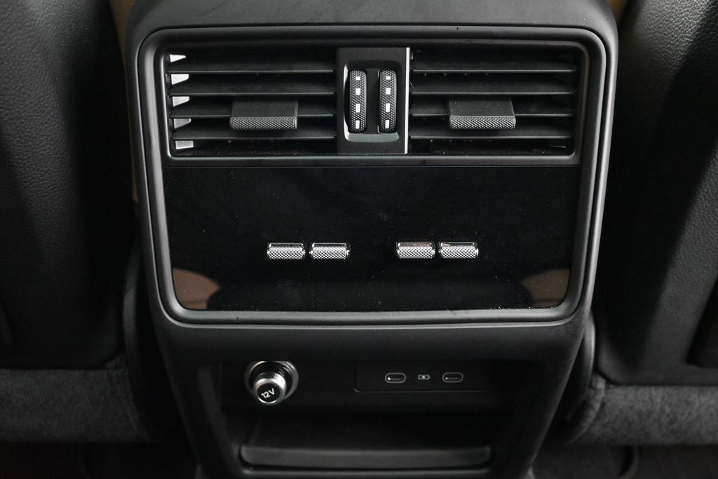 Certified 2026 Porsche Cayenne S AWD/4WD image 8