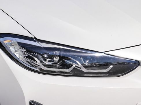 Used 2023 BMW i4 eDrive40 w/ Premium Package RWD image 4