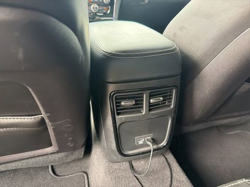 Used 2023 Chrysler 300 S w/ Safetytec Plus Group image 27