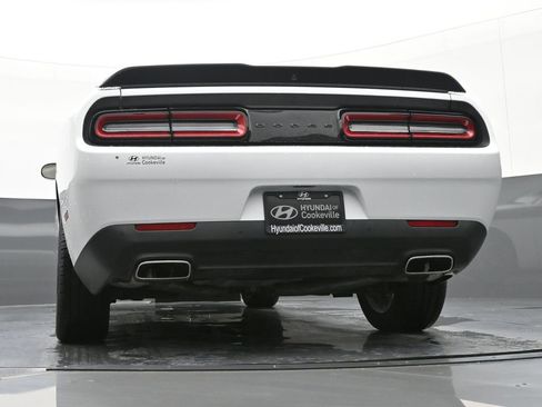 Used 2023 Dodge Challenger SXT w/ Plus Package image 46
