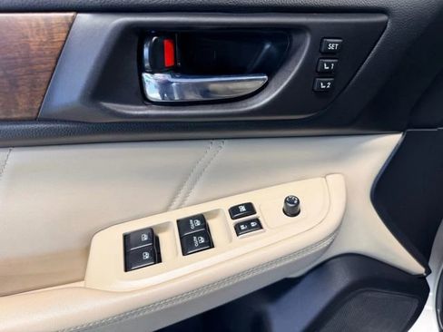 Used 2019 Subaru Outback 2.5i Limited w/ Popular Package #2 image 6