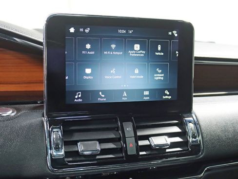 Used 2018 Lincoln Navigator L Reserve w/ Technology Package AWD/4WD image 26