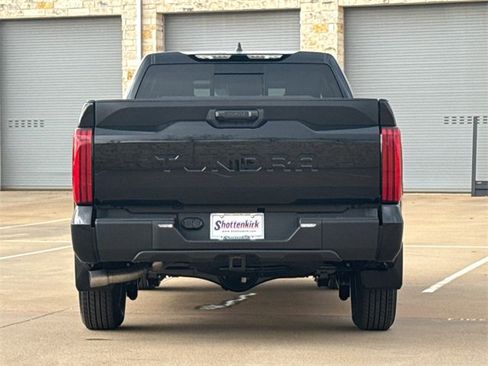 New 2026 Toyota Tundra SR image 7