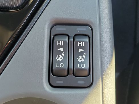 Used 2024 Subaru Crosstrek 2.5i Limited w/ Crosstrek Mirror Package image 24