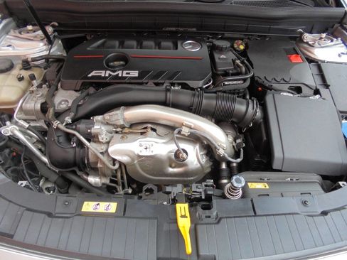 Used 2021 Mercedes-Benz GLB 35 AMG 4MATIC w/ Multimedia Package image 37