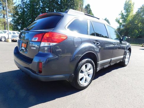 Used 2012 Subaru Outback 2.5i Premium image 2
