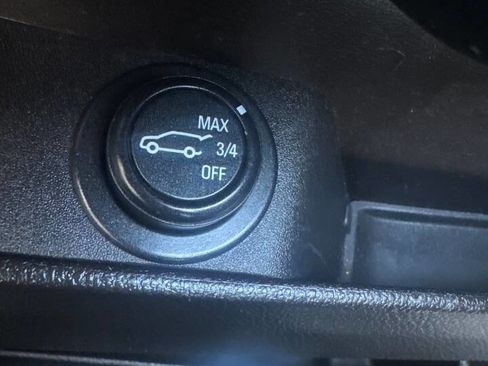 Used 2014 Cadillac SRX Luxury w/ Driver Awareness Package image 36